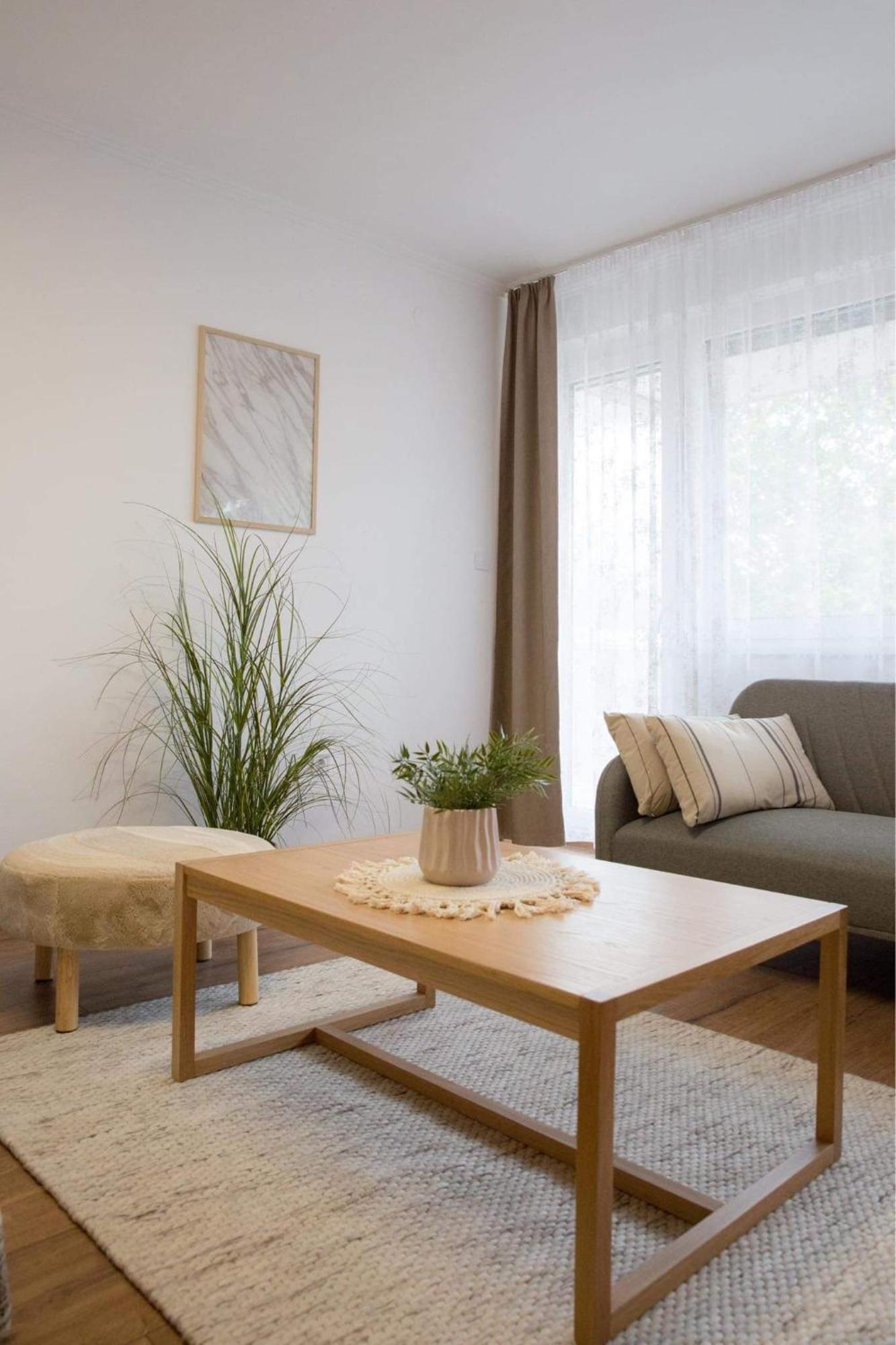 Deluxhome Apartment